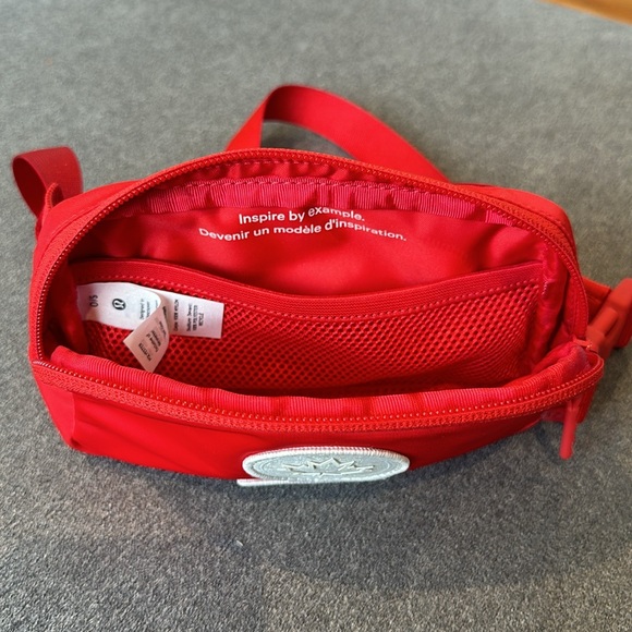 LULULEMON Team Canada Future Legacy Mini Belt Bag (True Red / Light Ivory) - Picture 9 of 9